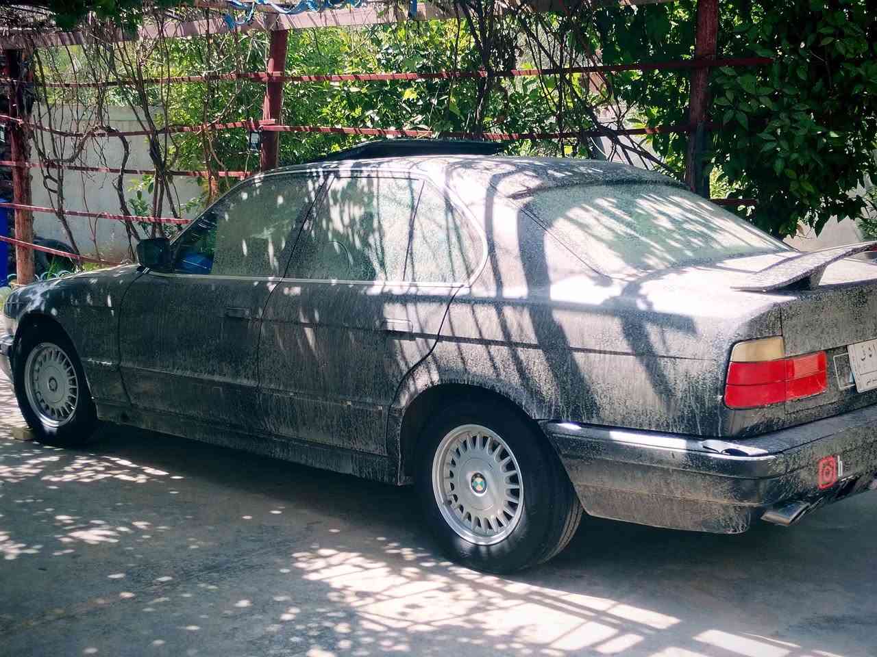 520 i
موديل 91 سبورت محرك 28بلادي كير عادي دشبول ايرباك محرك وكير بلادي مكفولات رقم ديالئ راعيها بربيل يحول بس ماندله بلضبط مكفوله من طلب ولعشاير ولحكومه غرامات 300 ينزل من سعرها 28 ورقه 

***********
