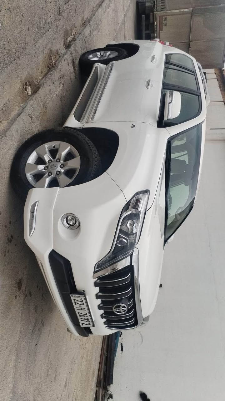 پرادۆ مۆدێل ٢٠١٠ 
٦ پستۆن 
چاملخی پێشەوەی سایەق بۆیاخە بستەک بۆنیتی تەعدیلە
گێر مەکینە بەشەرت  سەنەوی نوێیە تایەی تازەیە   سەلاجە دەبڵ تانچی ٤ جام ئەوتۆ   بەسمەیە
*********** 
*********** أربيل, العراق
