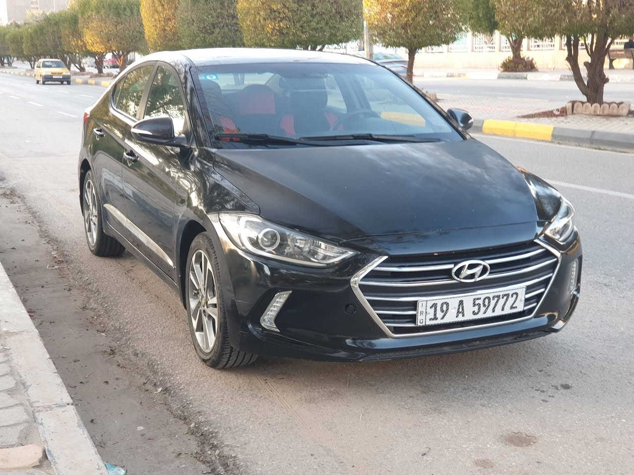 السلام عليكم
النترا 2018 خليجي رقم كربلاء دولي ب اسمي شخصياً
تحويل ثاني يوم هزه جديده سنويه لل 2030 
مكينه 2000 دوش مكفوله من الفتح ومن قطرة دوانز
كير اوتو + عادي مكفول من الفتح
حداديه جديده تبريد ثلج + تدفئه مكفوله
تخم تاير جديد شاده +باتري جديد
مسويله ادامه كامله من كلشي يعني جاهزه ع اخر حبايه
ماشيه 177 الف كيلو 
المواصفات
شاشه كبيره+ كامره دواره بلادي
اشاير ب المري
قطعتين تبريد
حساسات خلفيه
تحكم ستيرن جهتين
حساس اطارات
شاشة اعطال
لايت عدسه + بلاجكتورات زنون
ويل كب كروم حجم 17
داخل لونين اسود + عسلي
وباقي المواصفات المعروفه
السياره بيه بنيد مبدل اصلي بدون دواخل وربع جاملغ خلفي صبغ فقط والباقي مكفول بيه 4 رصعات ب القماره ع وضعهن ما مصلحات كلشي ذكرت ب المنشور لا تخابرني تكلي شبيه مابيه فدوه واسف ع الاطاله
السعر 136 مكاني كربلاء ***********
***********
