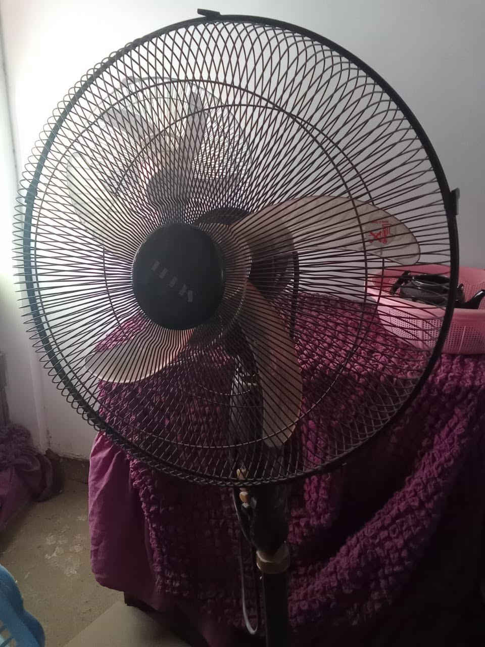 بنكات للبيع فقط يحتاجن تبديل مروحيات


**إذا كنت صاحب هذا الإعلان وتريد حذفه لأي سبب، رجاءا أرسل رسالة إلى الدعم الفني**