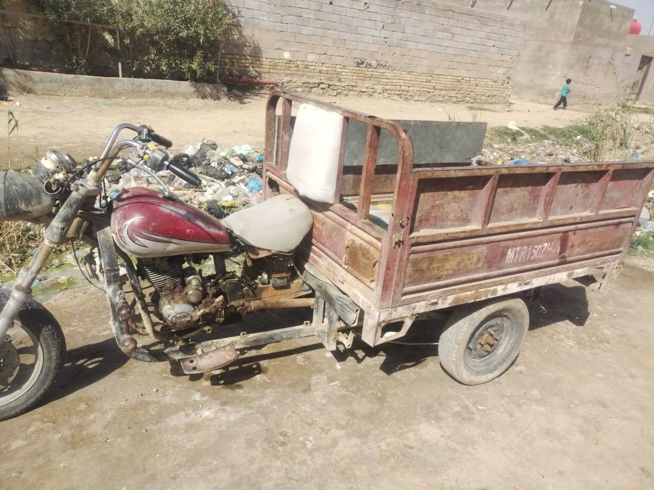 ستوته للبيع كلك شغاله ستوته مناسبه السعر 275 قفل 
***********
