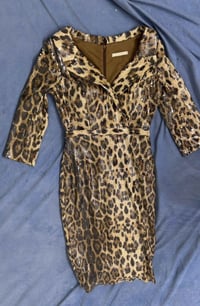 ملابس للبيع • سعر قابل للتفاوض