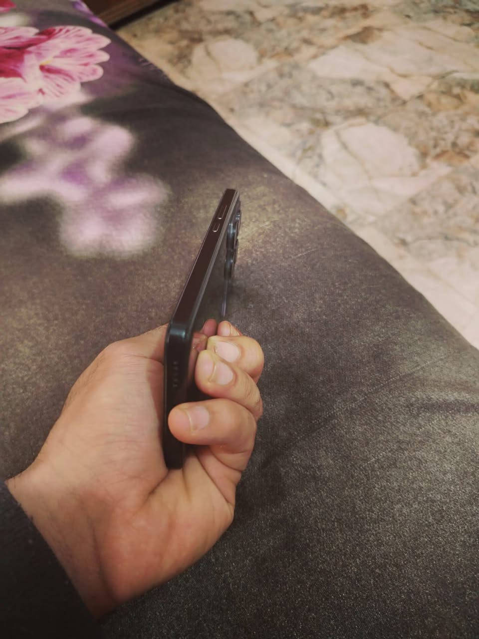 بوكو x6 برو 5G
نضافة/90

شاشة بطارية معالج كامرات خير من الله 
تليفون ما داخل تصليح علا ايدي ماخذة 
ملاحضة بدون ملحقات يعني ما ويا اي شي بس التليفون 
سعر 200 وذا اكو تليفون احسن منا بل مواصفات مراوس ونطي فرق ماكو مشكلة اراوس 

بس


**إذا كنت صاحب هذا الإعلان وتريد حذفه لأي سبب، رجاءا أرسل رسالة إلى الدعم الفني**