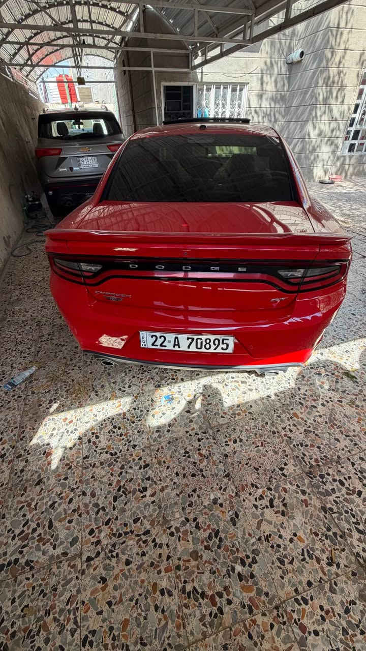 جارجر 2020 GT خليجي وكالة هارلم كفاله عامه
رقم اربيل الجديد باسم شركة هارلم سنويه ل2031
محرك 6 سلندر 3600 كير 8 بصمتين تشغيل عن بعد ، فتحة سقف سلايد روف
داخل جلد لونين احمر واسود شاشه كبيره شفتات ستيرن ويل 20 مع طخم تاير جديد  
السياره ماشيه 64 الف  لون احمر مميز
للبيع او مراوس السعر 283 
مكان السياره البصره للاستفسار *********** Singapore
