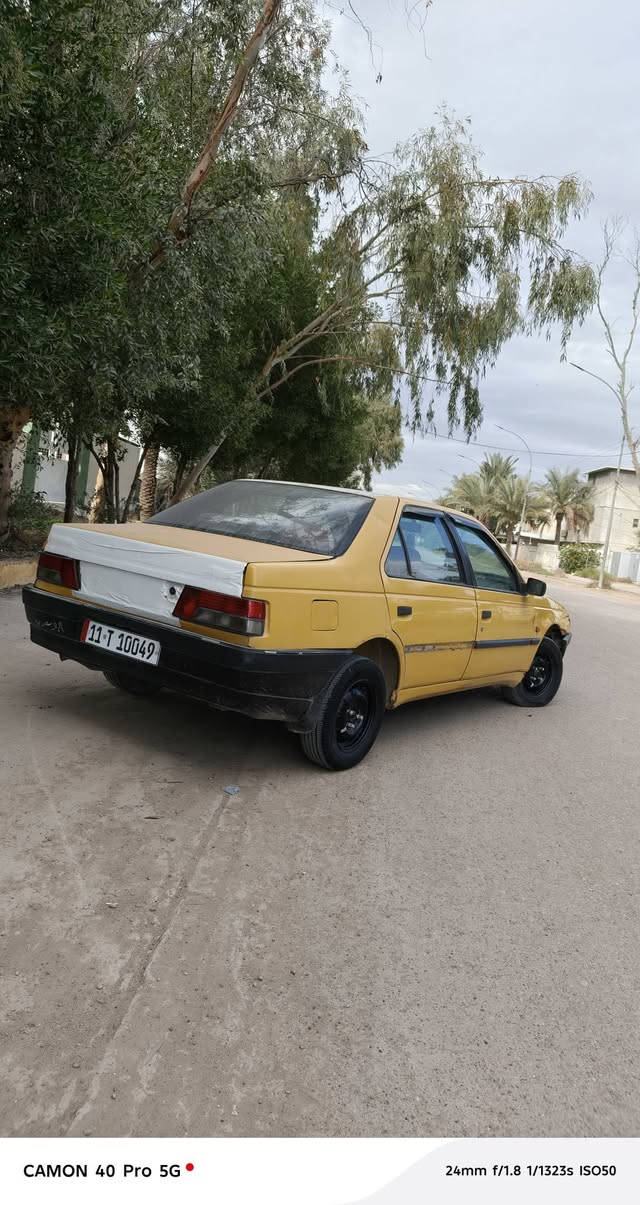 سلام عليكم
بيجو روه 2009  

سياره بلاديه كير او محرك بلجيس اكسن نضيف كهربائيات كلها شغاله رقم نكليزي مصفره هيئه او غرامات تحويل ثاني يوم العنوان بغداد بسمايه

السعر ٢٠  او بيها مجال ***********
