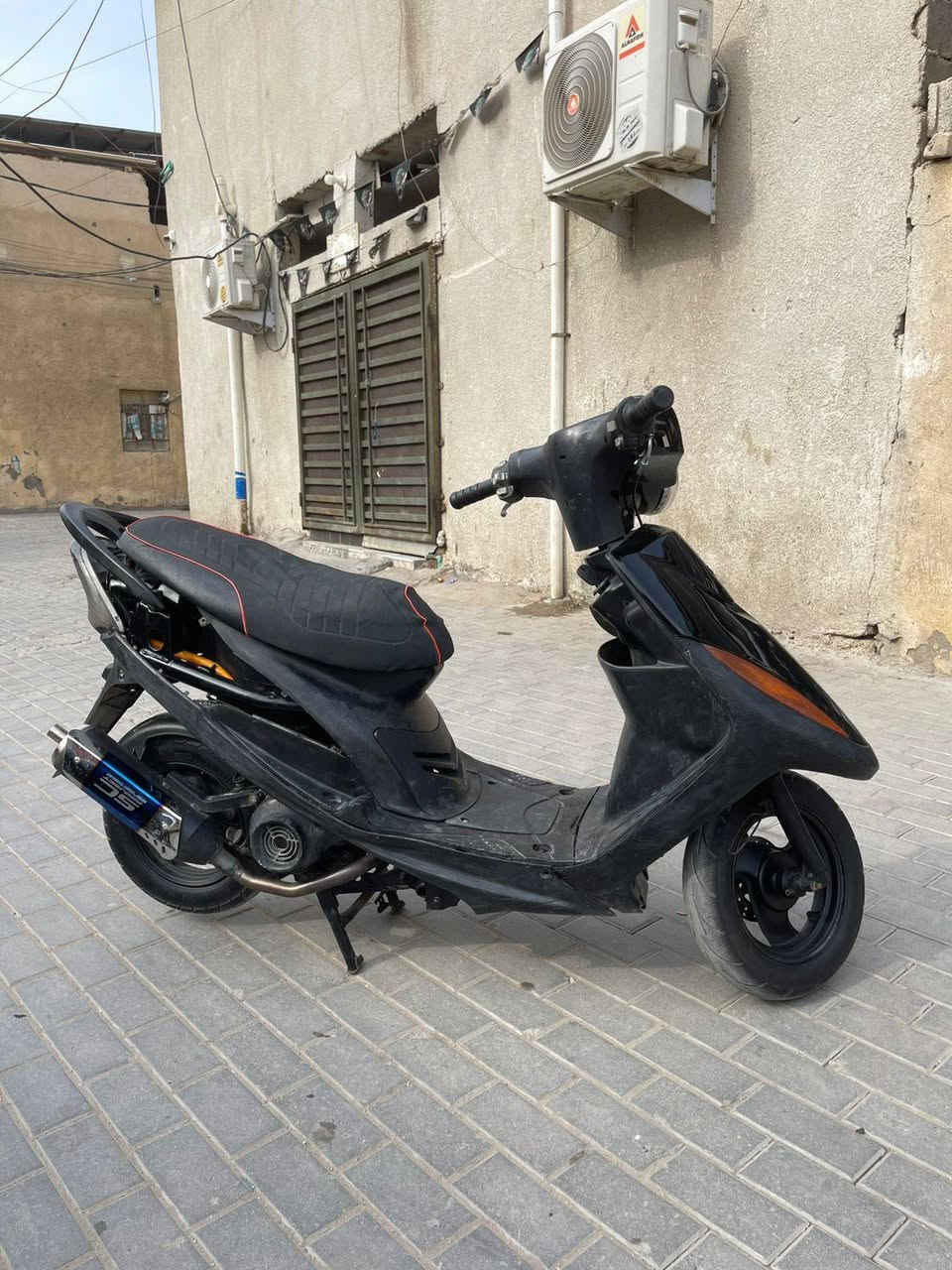 ماكس عدله مكينه بلاديه مفتوحه فقط ولفات بوشه بلاديه شغل مضبوط نهضه اومشي تخبل كفرات كامله وياها كهربائيات كله شغال نعومه فول بلمشي حواضن بلاديه ملح السعر 500 العنوان البصره رقمي ***********
