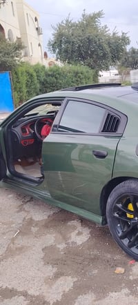 جارجر للبيع موديل ٢٢ مصبوغ أحزام مكينه ٨ هيمي تحويل مباشر كشانه جلد سن...