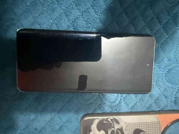 هونر x9B ذاكرة 256. الجهاز نضيف كارتوتنة موجودة 225 الف ق بغداد العبيدي 
*********** واتساب
