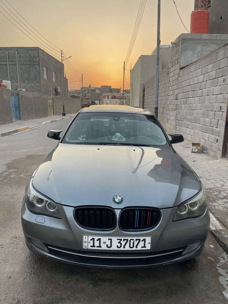 سلام عليكم 
ميماتي e60 محرك n52 نوزل قصير 528 اصل 
وارد امريكي حادثه تصليح باب السايغ وباب الورا
مصبوغه حزام جماليه 2008 رقم بغداد بسمي مكاني بصره
سنويه ل 2029 كير محرك حداده كهربائيات بلاديه تبريد ثلج
تخم تاير جديد بيها نواقص بصيطه فول مواصفات 1/1
رايده 103 وبيها مجال مستعجل علبيع وماكو ميماتي بهلسعر 
***********
