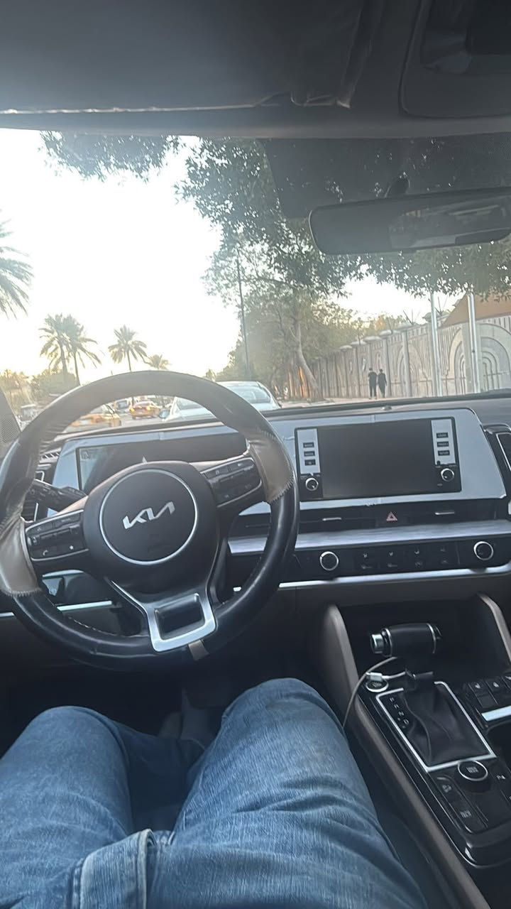 السلام عليكم سبورتج

رقمه بغداد 

للبيع موديل2024

سياره خليجي ماشيه 42 الف

سياره بي طخه خفيفه باب مفتوح 

صف سايق 

موصفات سياره كشنات كهرباء 
سعر 215 وبيه مجال

كشنات وسترن تئدفه

صندوق عادي 

دوليه ضمان 
العنوان المشتل شارع المعلمين 

ابيع فقط 

***********
