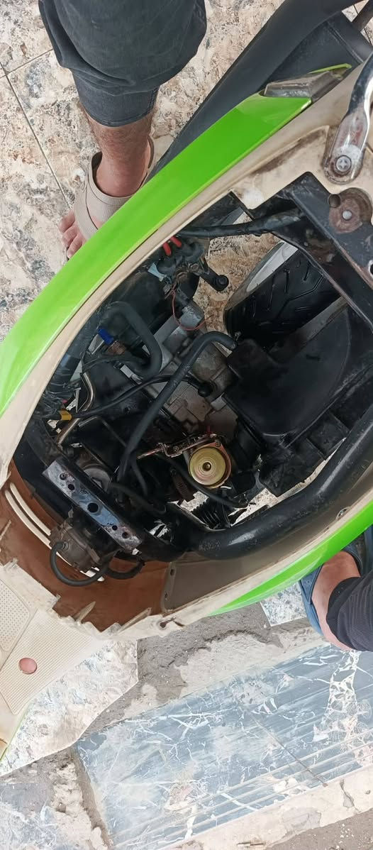 سلام عليكم بوليسي البيع نضاف فول شرط بلاديه ماملعوب بيه مكفول بيه مكينه تخبل ناعمه وشلعه ومشي دراج تخبل مثل صور شراي بيك خير وتدلل مكان ناصريه مركز ***********
