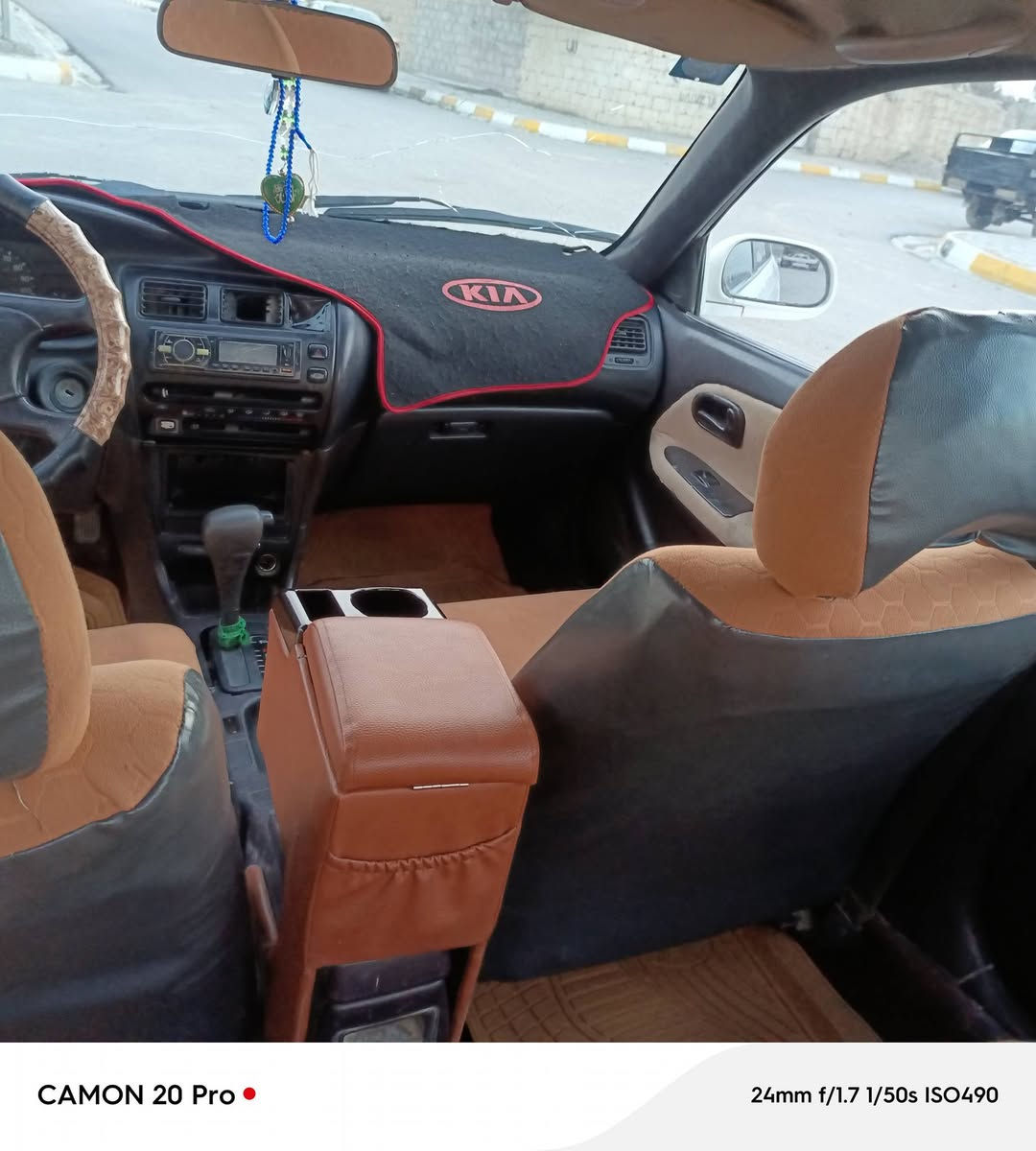 السلام عليكم 
كوريلا  92
رقم انگليزي بغداد /مشروع وطني سنوية لسنة ال30بأسمي 
تبريد شغال، گير ومكينة مكفولات وحدادية فول 
صدر امامي وخلفي جديد.. 
باتري جديد، مصفرة غرامات 
مكينتها 1800
السعر 65وبيها مجال 
المكان /واسط، قضاء الحي 
الاستفسار ***********
غير متواجد عالفيس
