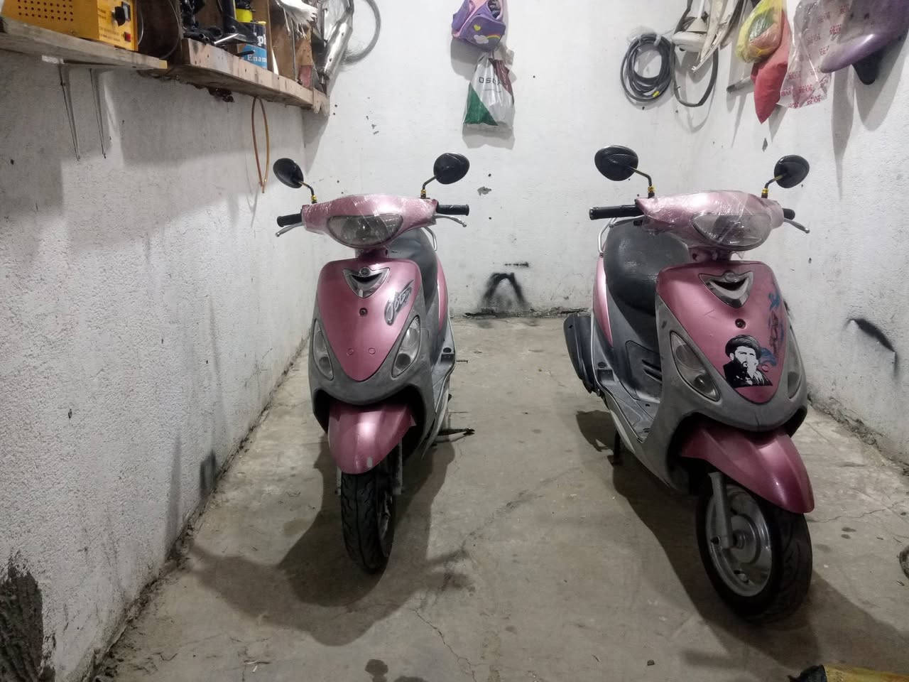 دراجات ماكسات منغولي بوشه 50 بلاد نظافه 90% كامل مواصفات كل نقص ما بيهن مكاني ناصريه  الشهداء ***********
