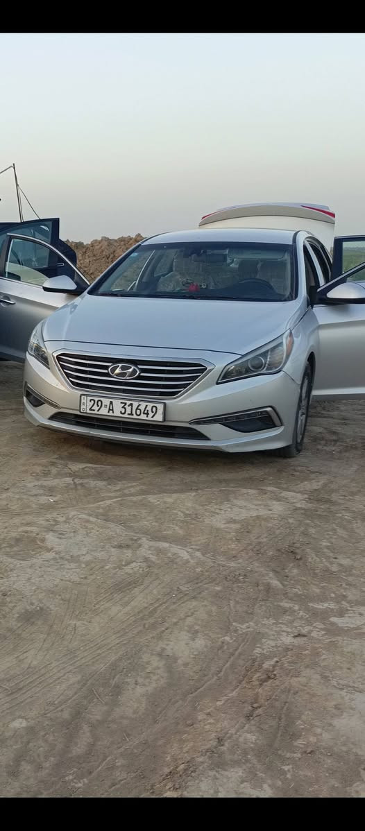 السلام عليكم
سوناتا ٢٠١٥ كلين بيها بس بارد بالجاملغ الامامي الايمن 
السونار مرفق بالصور 
السعر ١٢٠ 
***********
