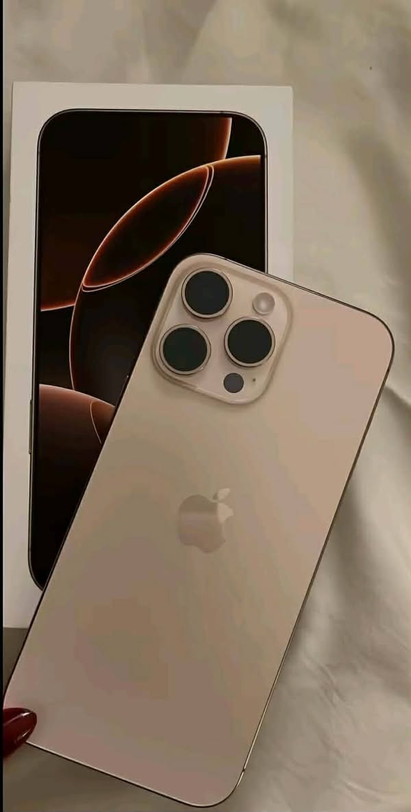 السلام عليكم
ايفون 16برو ماكس كوبي ماستر ذاكره 256 بطارية 100 ويا كارتونه وجميع ملقاته السعر 70الف مكاني بغداد للاتصال ***********
