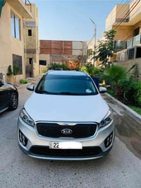 لبيع او مراوس   كيا سورنتو  موديل 2017 وارد امريكي حادثه بنيد و جاملغ ...