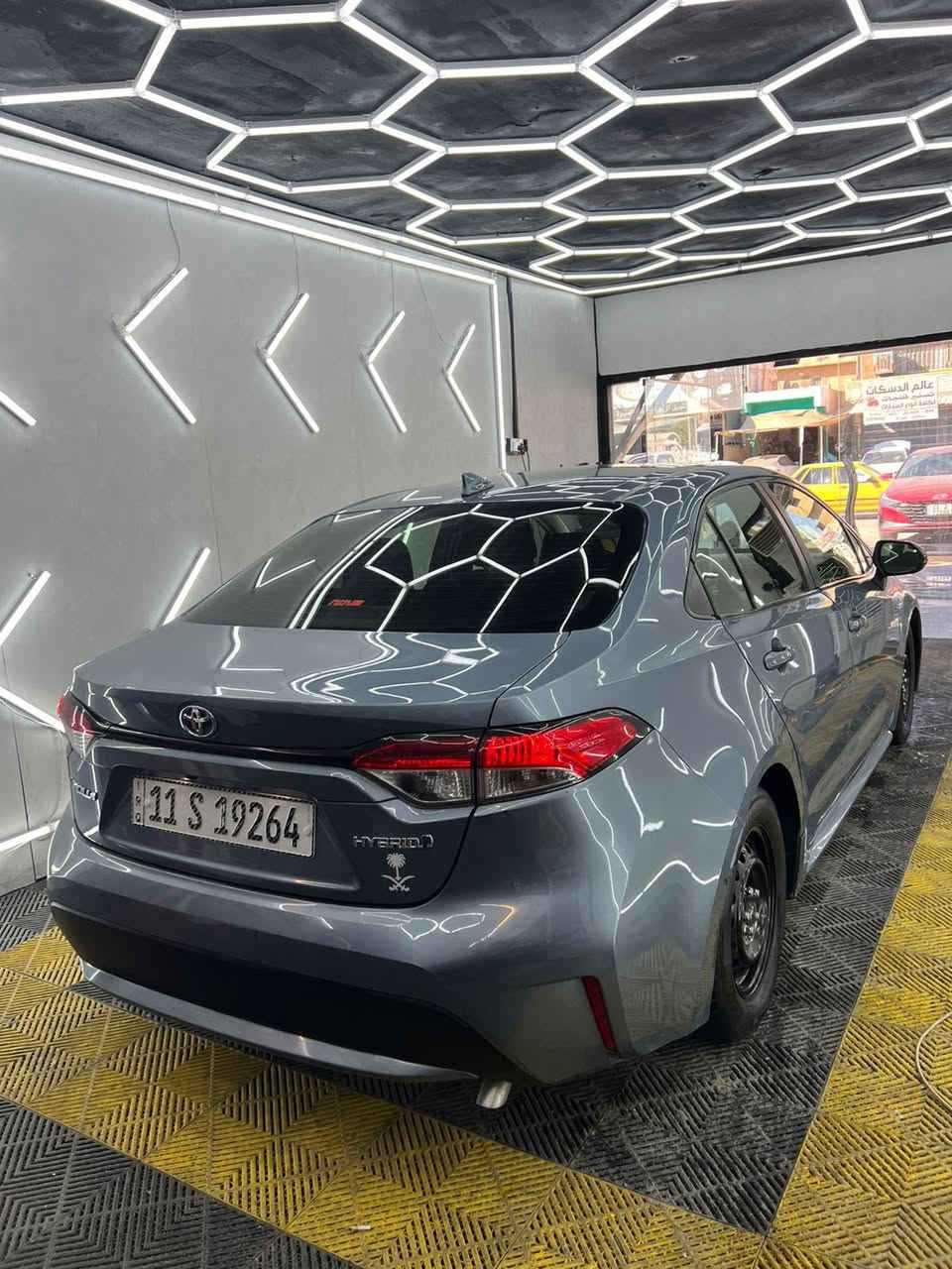 كورلا هايبرد وارد امريكي ياباني  اصل
موديل 2021 
حادث جداً بسيط باب صبغ فقط 
سونار بالمنشور 
بجم كبس بلادي 
صدر تايرات بطارية كل النواحي ممتازة مشية شبة زيرو 
سيارة جاهزة من كل النواحي ربع متصرف علية
تبريد ثلج دفة 
مغلفة ارضية جلد كاعيات جلد 
زجاج عازل حراري بلادي من شركة 
يدات ابواب والحواف الابواب مغلفة Pdf
محرك كير مكفولات 
ماشية 88 الف
مواصفات 
رادار امامي 
رادار توقف ذاتي 
تحديد مسار 
تثبيت سرعة 
سياقة ذاتية ب طرقات 
شاشة أعدادات تيجتل تغير وضعيتين ب دشبول 
ثلاث انظمة قيادة رياضي و اقتصادي وعادي 
لد امامي 
كامرة خلفية دوارة 
بصمة وبصمة ابواب وصندوق 
شاشة كبيرة دعم كار بلي 
بغداد اسمي 
رقم جديد 
سنوية 2030 
هزة جديدة 
السعر 163 بية مجال 
مكان بغداد العامرية 
 ***********.  واتساب
