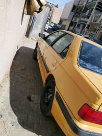 بيجو باص 2015مكينه وكير وصدر تبريد كهربائيات مكفوله عنوان بغداد الحريه...