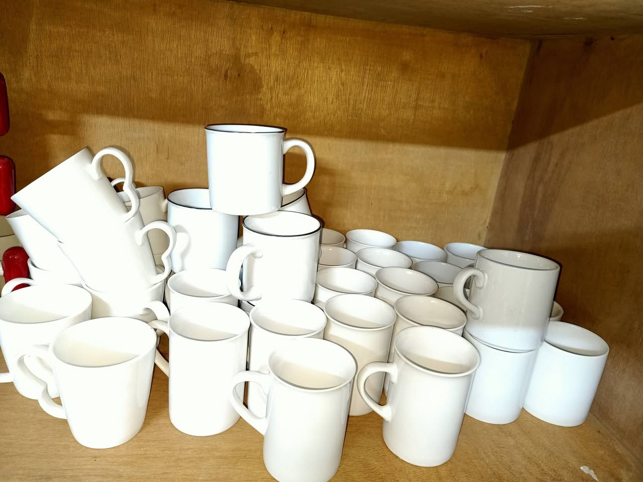 السلام عليكم 😎✋🏻
جمعة مباركة على الجميع 🙏🏻
متوفر  قوري فرفوري درجة اولى 🫖
ومتوفر ماعون حلاوة 🍮🍥
ومتوفر اكوابة اشكال واحجام مختلفة ☕🍻
.
..
.
.

الاسعار جوة السوك تفليش 🫡


**إذا كنت صاحب هذا الإعلان وتريد حذفه لأي سبب، رجاءا أرسل رسالة إلى الدعم الفني**