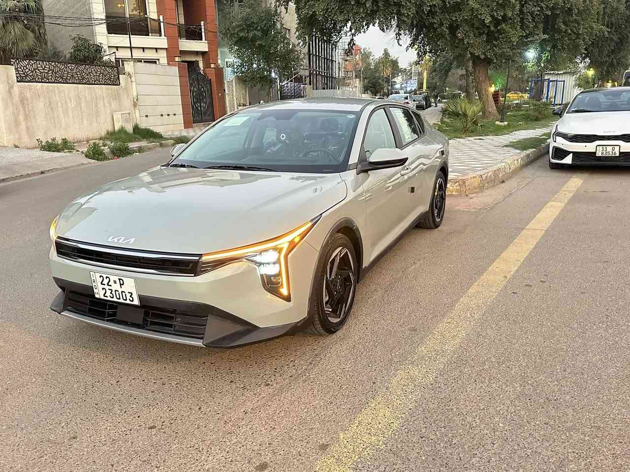 سلام عليكم للبيع كيا K4  موديل ٢٠٢٥ حادث موضح بالصور بدون دواخل  مواصفات فول عده الفتحه السياره باسمي سنويه تحويل مضمون العنوان بغداد الكاظميه السعر ١٧٩ وبي مجال للشراي يتصل ***********
