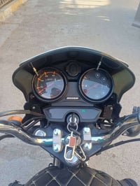 دراجة بوكسر للبيع موديل ٢٠٢٣ رقم بغداد تحويل ثاني يوم دراجة حلوه ونضيف...