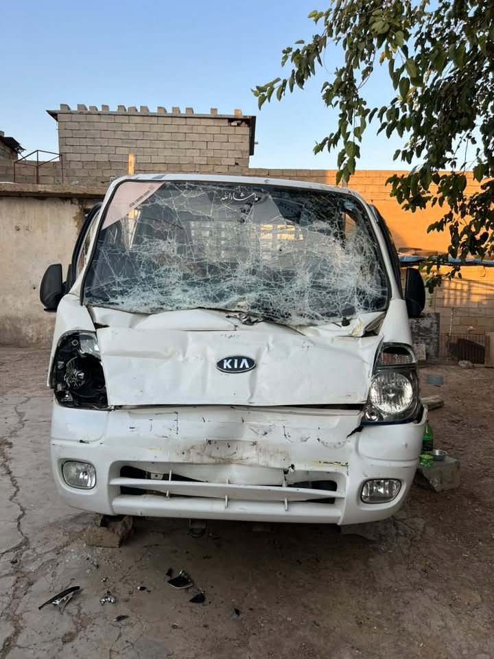 سلام علیکم برایان ❤️
ئەم کیامان هەیە لێی دراوە  بۆ فرۆشتن
مۆدیلی :٢٠١١
رەقەم سلێمانی بەناوی خۆمەوە 
چوار هەزاری عادیە ….
***********
***********
