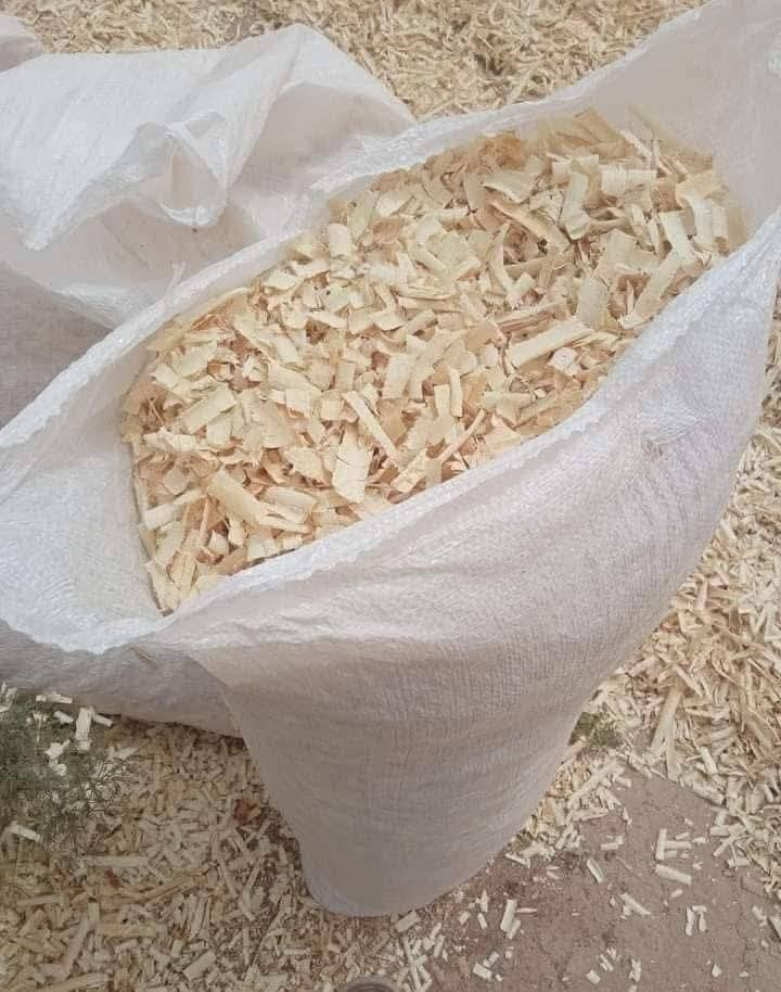 السلام عليكم
تتوفر نشارة  أثل درجه أولى

خشنه وخالية من الرطوبه

الترس فول كما موضح بلفديو ..

 يوجد توصيل جميع محافضات العراق ( كميات فقط)

للأتصال أو واتساب / ***********
