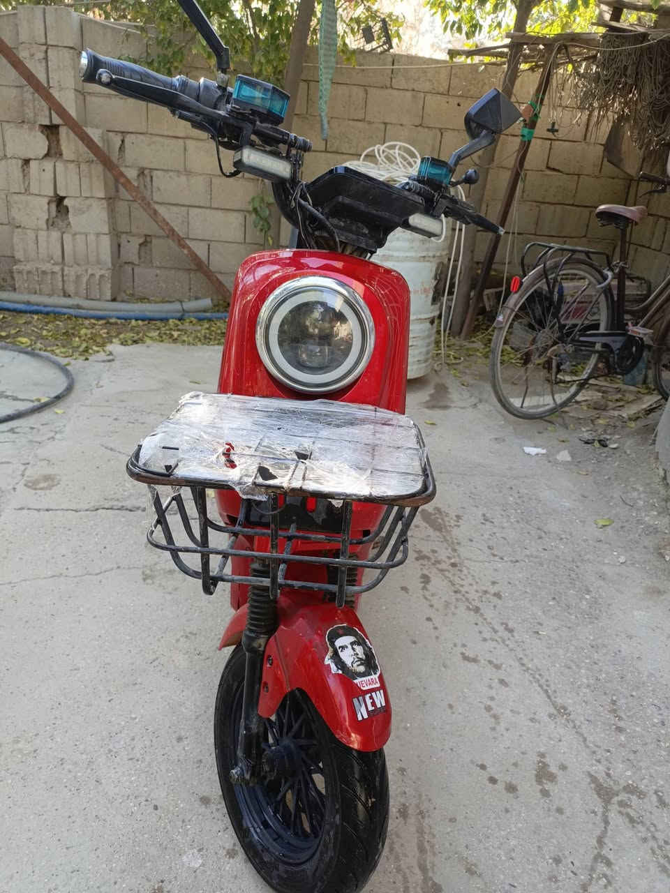 باسكل شحن للبيع نوع RAYAN009 السعر 375 قفل الرقم ***********
مراسلتي واتساب
