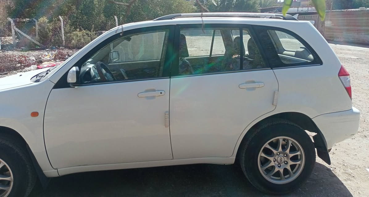 السلام عليكم تيكو موديل 2011 بغداد بأسمي رقم إنكليزي  هزه جديدة سنويه جديدة لغاية 2029 ماشيه 70 ألف
مكينة 2000 مكفول والمرغوب كير ميكانيكي مكفول والمرغوب تدفئه تبريد ثلج مكفوله من الضربة والتبديل 
بيها فقط صبغ بالجاملغ الامامي عكس السائق 
حدادية صدر امامي خلفي جديد تخم تاير مع الاسبير جديد  الكهربائيات كله شغالة باتري جديد منظومة بانزين كله جديد داخلها جديد بلادي سنتر لوك سويجات عدد 2 
فتحه سلايد روف تحكم استيرن 
السيارة نظيفة وجاهزة من كلشي 
السعر 67$ المكان بغداد
الرقم *********** غير متواجد على الفيس
