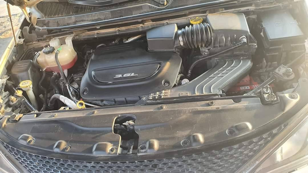 كلايسر باسفيكا موديل 2018 وارد امريكي بدون ايرباك حادث خلفي فقط مثل ما موضح بالصور فول مواصفات عدى الفتحة السقف ماشية 137 الف كم سيارة رقم بغداد باسمي الاستفسار *********** مكان سيارة بغداد شقق زيونة السعر 180 ورقة
