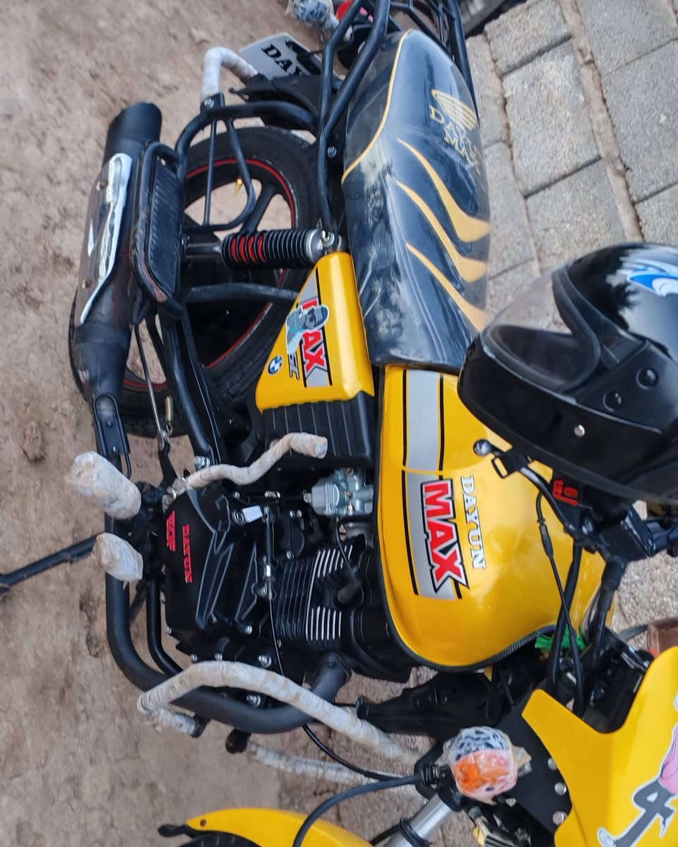 دايوان ماكس 2023 مكفوله للبيع مكاني كوت الأحرار *********** *********** سعر خاص
