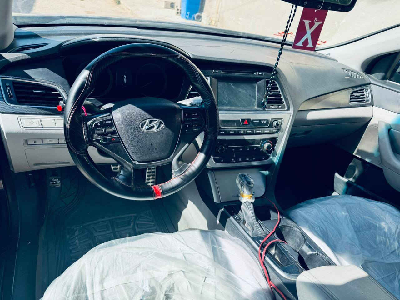 سوناتا رابيل بسمي موديل 2017 فول مواصفات حادث بس بنراما بجم كبس مواصفات بنراما شاشه حساس كشنات كهرباء جلد تفئه تبريد كشنات ساره جديده وهواي بيه وصفات لبيع أو امراوس حسب لقناعه لاستفسار *********** سعر 120 وبيه مجال

