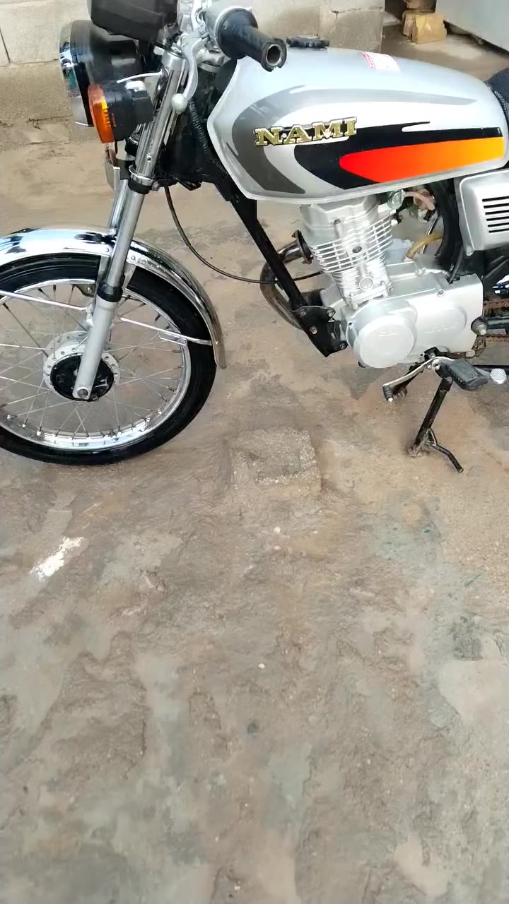 ياالله يامسهل لامور 
السلام عليكم ارشه وراق اصولي 2016
التعمير نامه مكينه نامه 22
دراجه جاهزه لا صوت ولا تبخير 
مكاني الكوت شارع النفط 
السعر 500بيه مجال الطيبين قليل
   هاذه رقمي، ***********
 دراجه مرتبه مال جناي
