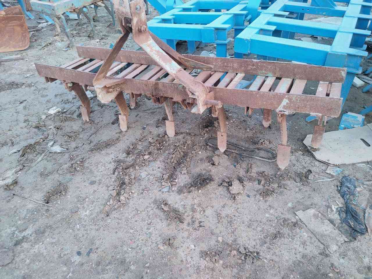 معدات زراعيه للبيع مكاني بابل أسكندريه ***********
