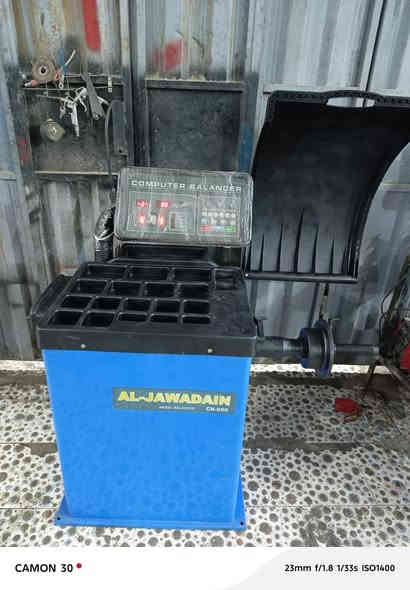 بلنص

للبيع شغال على الفحص العنوان بغداد البلديات سريع القناة قرب مستشفى إبن القف 

 اتصال ***********// ***********
