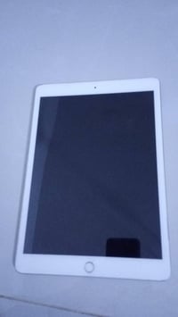 آيباد ٧ • ١٢٨ • مجال قليل