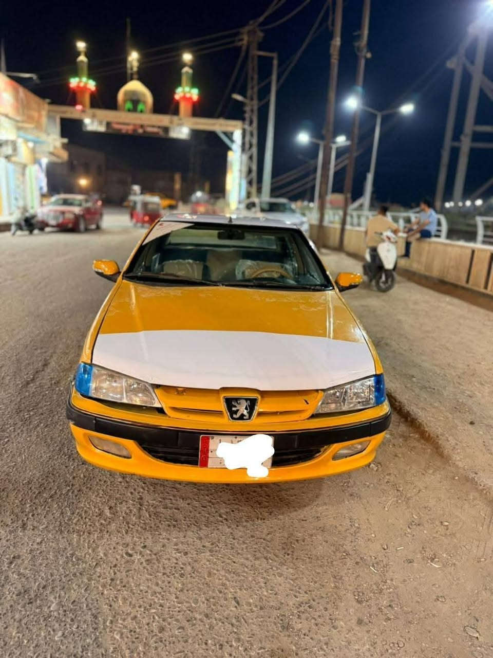 بيجو بارص ٢٠١٥رقم ذي قار سنويه صاقطه هيئه وغرامات عليه مكينه كير حداديه تبريد 
سياره مكفوله بيها رشات كهربئيات فقط الكيلو متر والبك لايت راعيها بالعماره تريد انطيك رقمه تريد اخذك لي  مباشر سعر ٣٢ وبيها مجال راسلني خاص ودلل او اتصل *********** واتساب
