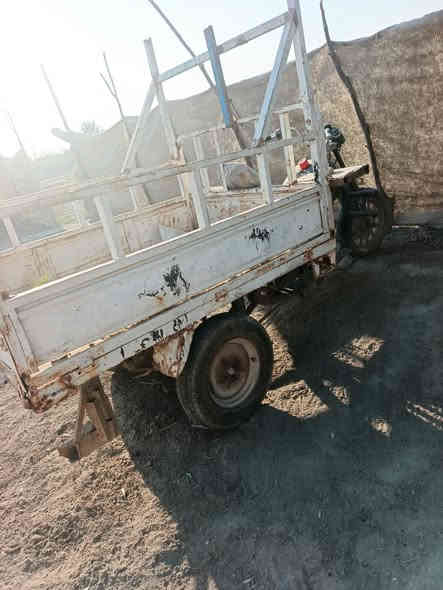 السلام عليكم  ستوته للبيع ستوته خير من الله  كلك 
السعر 325 وبيه مجال مكاني الحمزه الغربي خميسيه 
عوزه ترتيبات بصيطه 
للتصال، ***********
