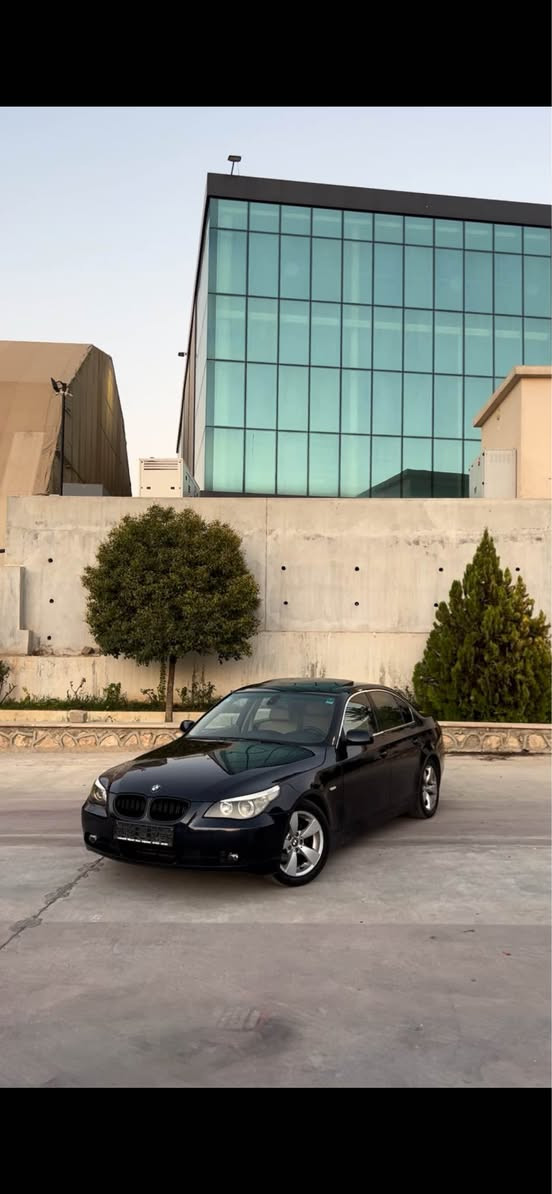 BMW 2004 525I
سياره ١٥٠ كيلومترا ريڤه چوويه داخلي زه ر فول فول مواصفات 
مكينه ره ش مرغوب نوزه ل كورت منفيست  غرامات سقف حزام شرت 
٢٠٢٣ داخل بوويه سياره 
سعر: ٩٣$
رقم موبايل:***********
عنوان:دهوك📍 دهوك, العراق
