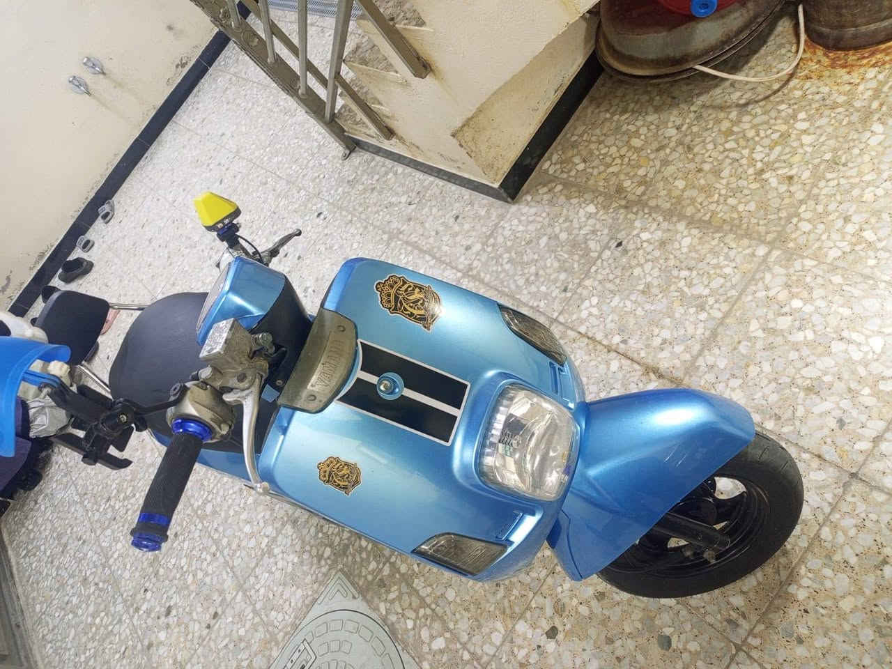 بوليس يابانيه اصليه للبيع ا كامله من كلشي سعرهه 650تواصل فيس واتساب ***********
