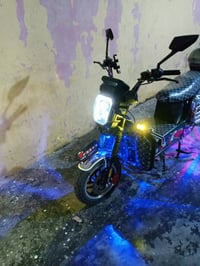 ماطور هيوشه للبيع بطاريات على فحص سعر 600 وبي مجال قليل اي الاستفسار ع...