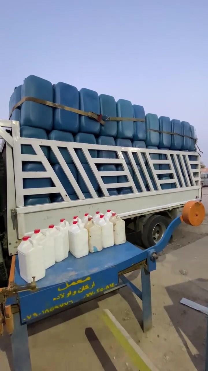 سلام عليكم يتوفر جلكان
5L
20L
30L
50L
70L
***********
***********
