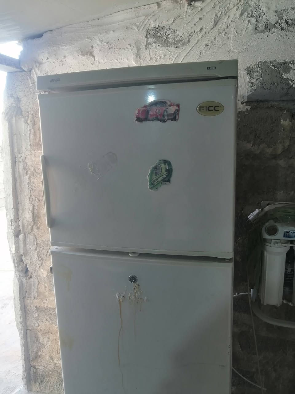 سلام عليكم ورحمة الله وبركاته
عندي هذني ثلاجات شرط تجميط شرط نضافه رايدهن ب 200 وبيهن مجال للطيبين مالات بيت *********** وهاذا رقمي
