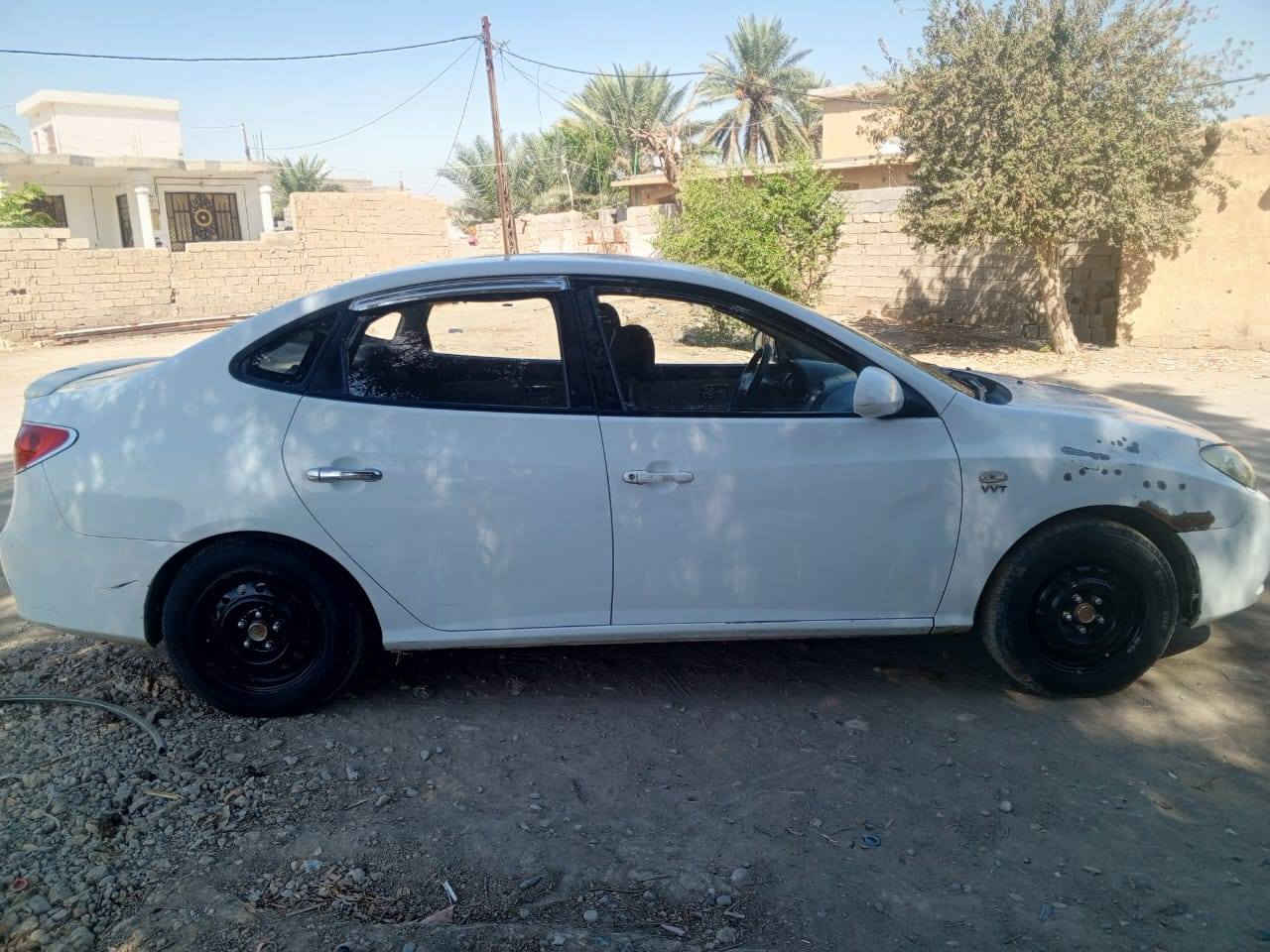 السلام عليكم أخوان ألنترى وارد خليجي محرك 1600 دگشن عالي السيارة بيها حادث ومعمره واباقي التفاصيل الاتصال على الرقم *********** السعر 78 بيها مجال حگ الجيه
