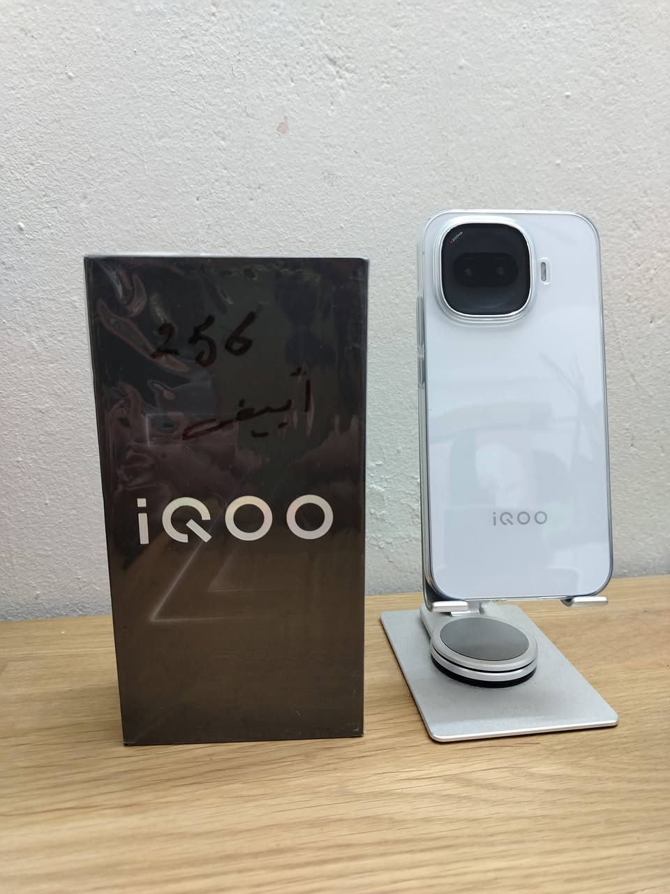 السلام عليكم ورحمة الله وبركاته اخوان جهاز ايكو 11 تيربو نسخة 12 مع 256 استخدام ساعات فقط وما مشحون ولا شحنه روم صيني لون ابيض ومواصفاته بالصورة وحش وشنو تريد بي بطارية 7600 شحن سريع 100 واط كاميرا 200 ميكا بكسل معالج 8 جين 5 سنابدراجون سعره 690 الجديد اخذته من شاومي بغداد وكل شي كدامك وتكدر تتاكد رايده بسعر مناسب حقيقة الواجهه ماحبيتها بس تعتبر تجربه وخضناها  اي استفسار متواجد ع الخاص ميحتاج تعلق تفضل وعيوني الك وسعر مناسب وسعر السوق وتاخذ جهاز شحنه مامشحون وبعده بالضمان والوصل كدامك اليوم اول يوم اله عندي توصيل متوفر لجميع المحافظات تحياتي وطبعا الجهاز كامل ملحقات ومامخلي الشريحة بي اصلا تقريبا ساعتين كلبت بي بس ماعجبتني الواجهه متعود ع دلال سامسونج والكود لوك


**إذا كنت صاحب هذا الإعلان وتريد حذفه لأي سبب، رجاءا أرسل رسالة إلى الدعم الفني**