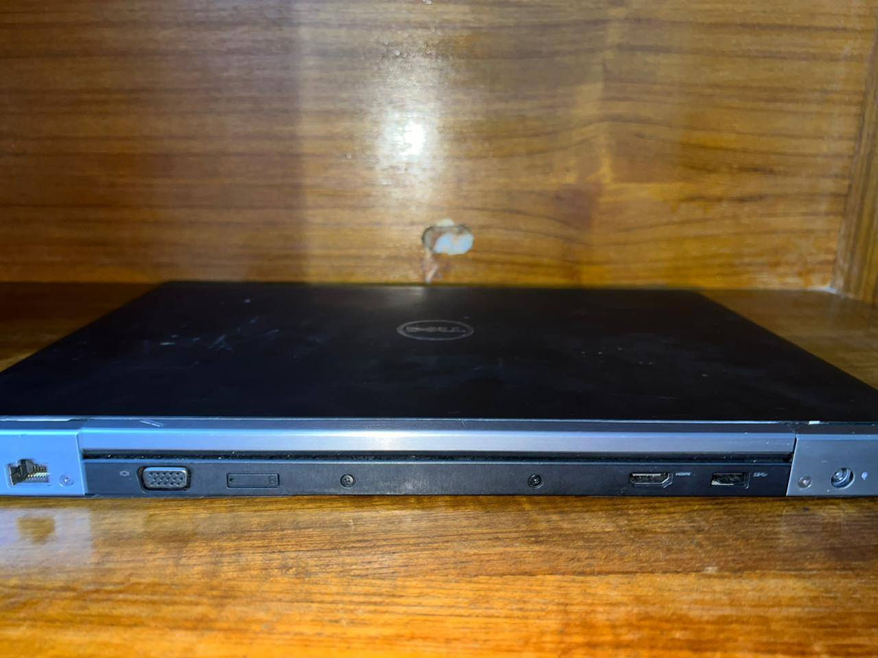 سلام عليكم لابتوب دل للبيع الجيل السابع ci5 رام 8 ذاكره 256 نضيف جدا مناسب للدراسه ولبرامج الهندسيه ملحقاته ماوس وشاحن وجنطه سعره 200وبي مجال بسيط شراي أتفضل خاص مو شراي لا تكسر بسعره + او الاتصال الى الرقم 7866588980


**إذا كنت صاحب هذا الإعلان وتريد حذفه لأي سبب، رجاءا أرسل رسالة إلى الدعم الفني**