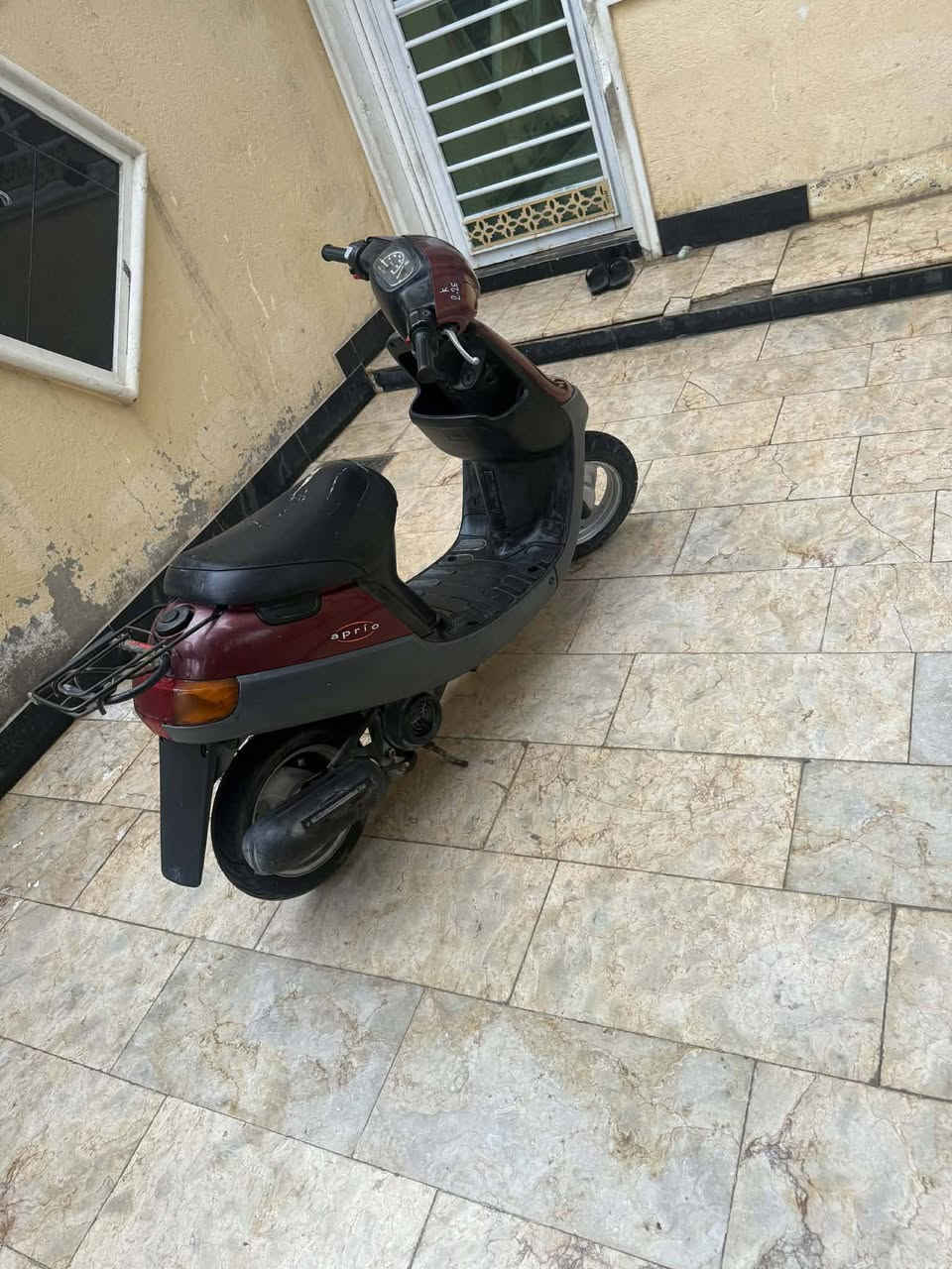 دراجه بتره خطين فحل توهه طالعه حاويه دراجه جديده كل كهربائياته شغاله ماماشيه دراجه قليل وما مفتوحه شرط لفحص وتطلع بيه تراي نهضته فول ((سعر دراجه750)) وبيه مجال للأتصال ((***********)) مكاني ناصريه مركز
