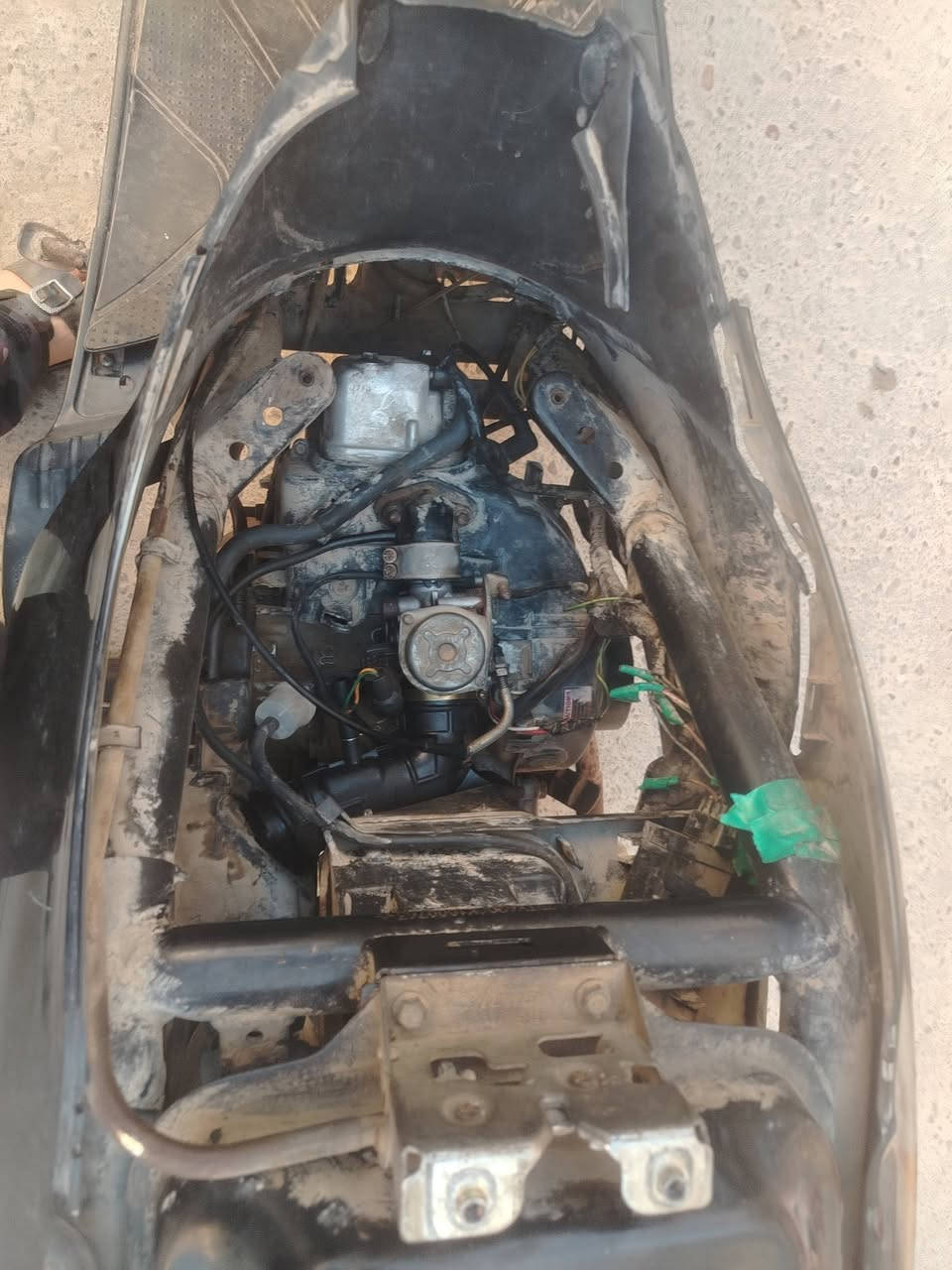 سلام عليكم ورحمة الله وبركاته دراجه للبيع بغداد في الزعفرانيه  كلشي ما بيه تشتغل سلف و نهدر و الكهربائيات مو كلهن يعني بس الايت يشتغل اي استفسار هاذا رقمي ***********
