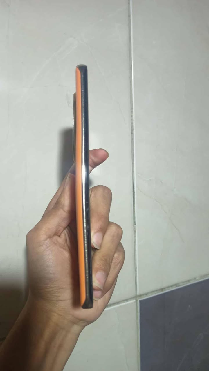 HONOR X9C
للمرواس ب TECNO CAMON 40 PREMIER 5G وفرق


**إذا كنت صاحب هذا الإعلان وتريد حذفه لأي سبب، رجاءا أرسل رسالة إلى الدعم الفني**