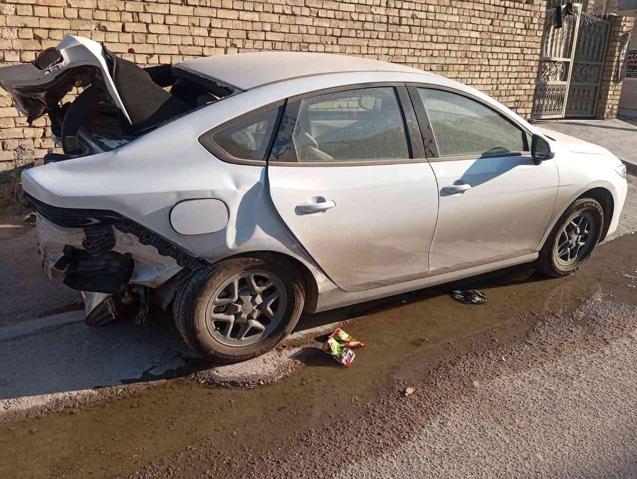 السلام عليكم BYD موديل 2025
ديستروير بيها حادث رقم بغداد 
مكان بغداد 
اتصل ***********
